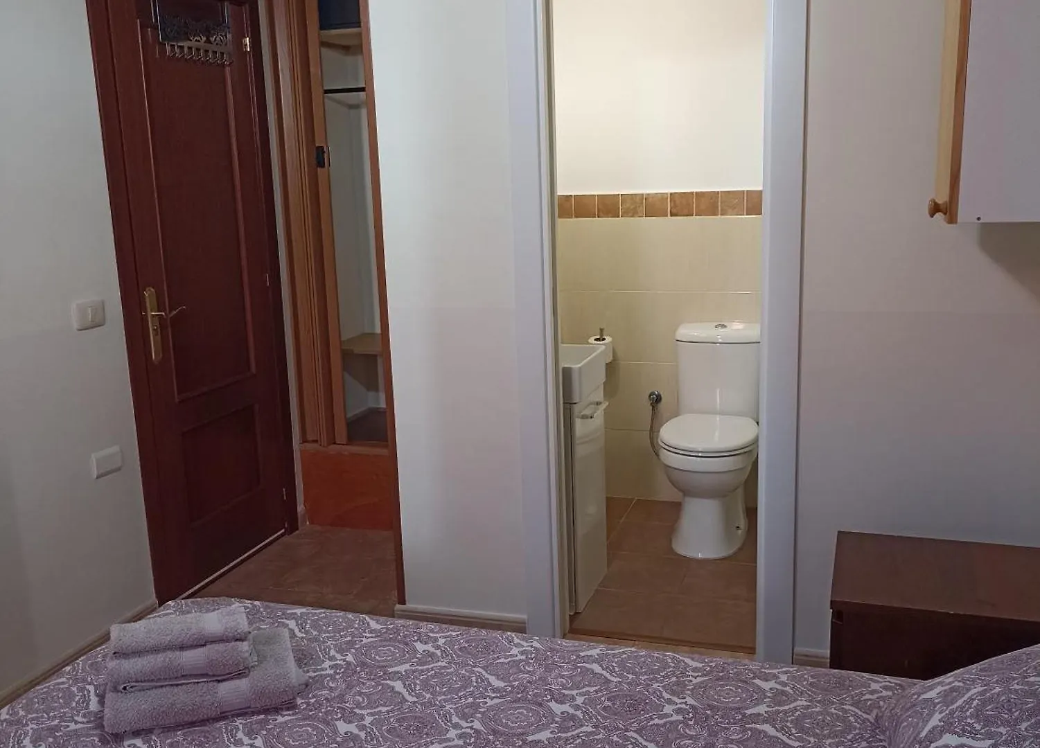 Kiki Vivienda Bed & Breakfast San Isidro  0*, San Isidro (Tenerife)